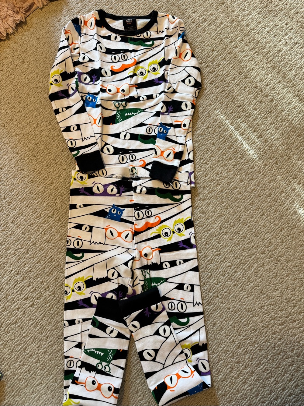 Hyde & EEK! Glow in the Dark Halloween Mummy Monster Pajama Set Kids Size 10
